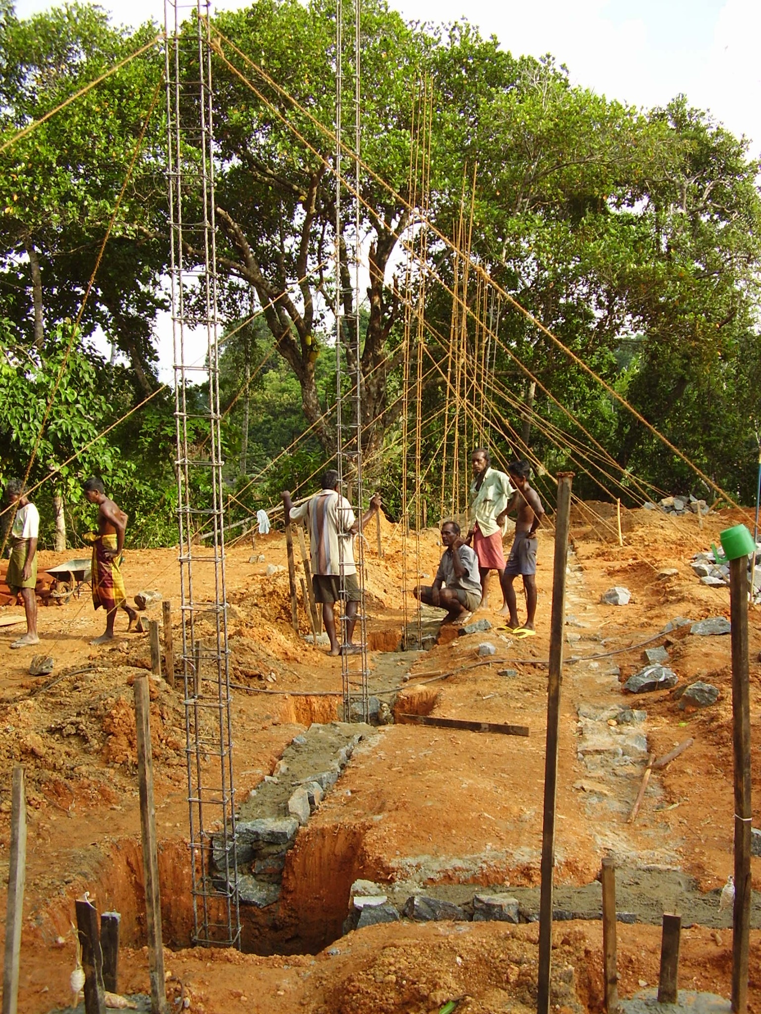 Foundation and column erection in progress